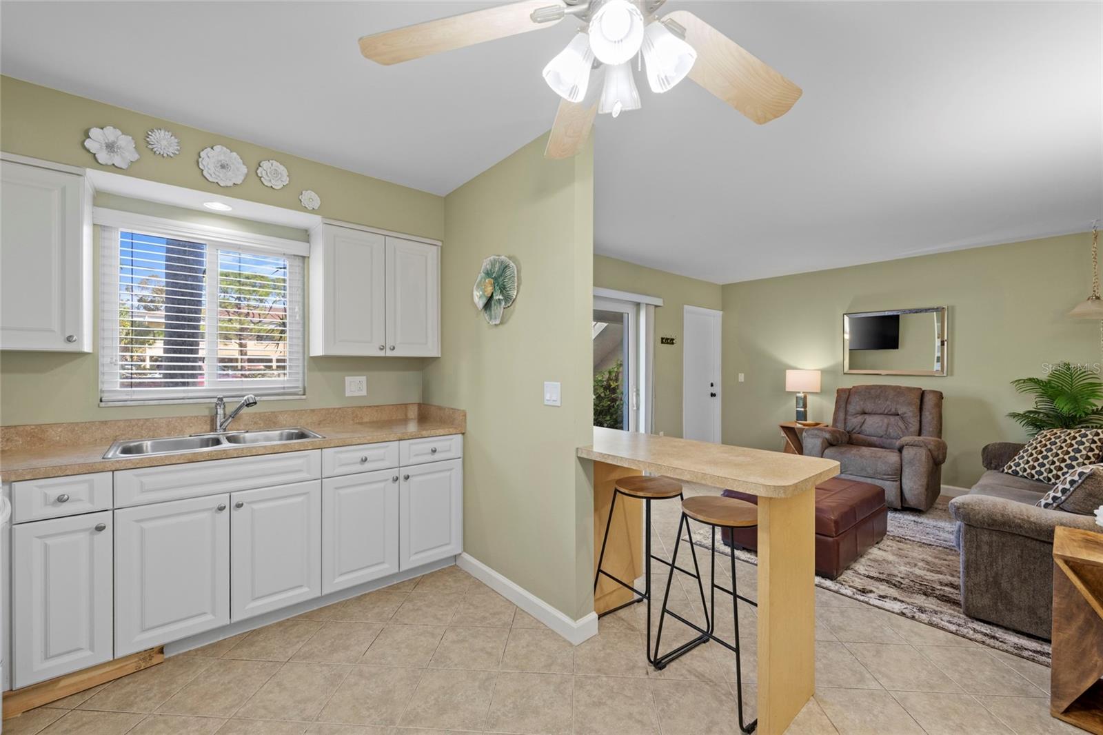 GARDEN APTS - Residential