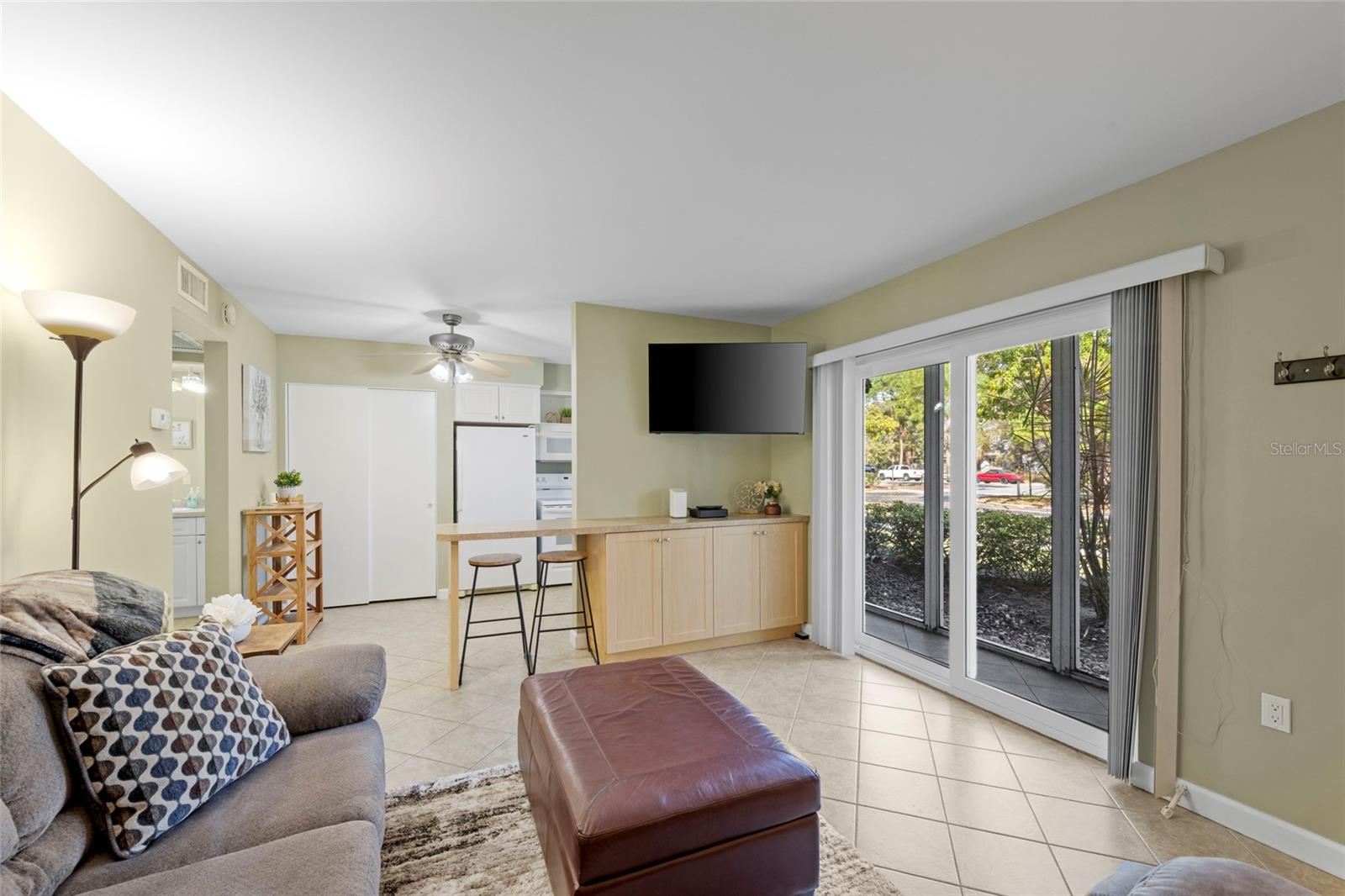 2304 RINGLING BOULEVARD 103