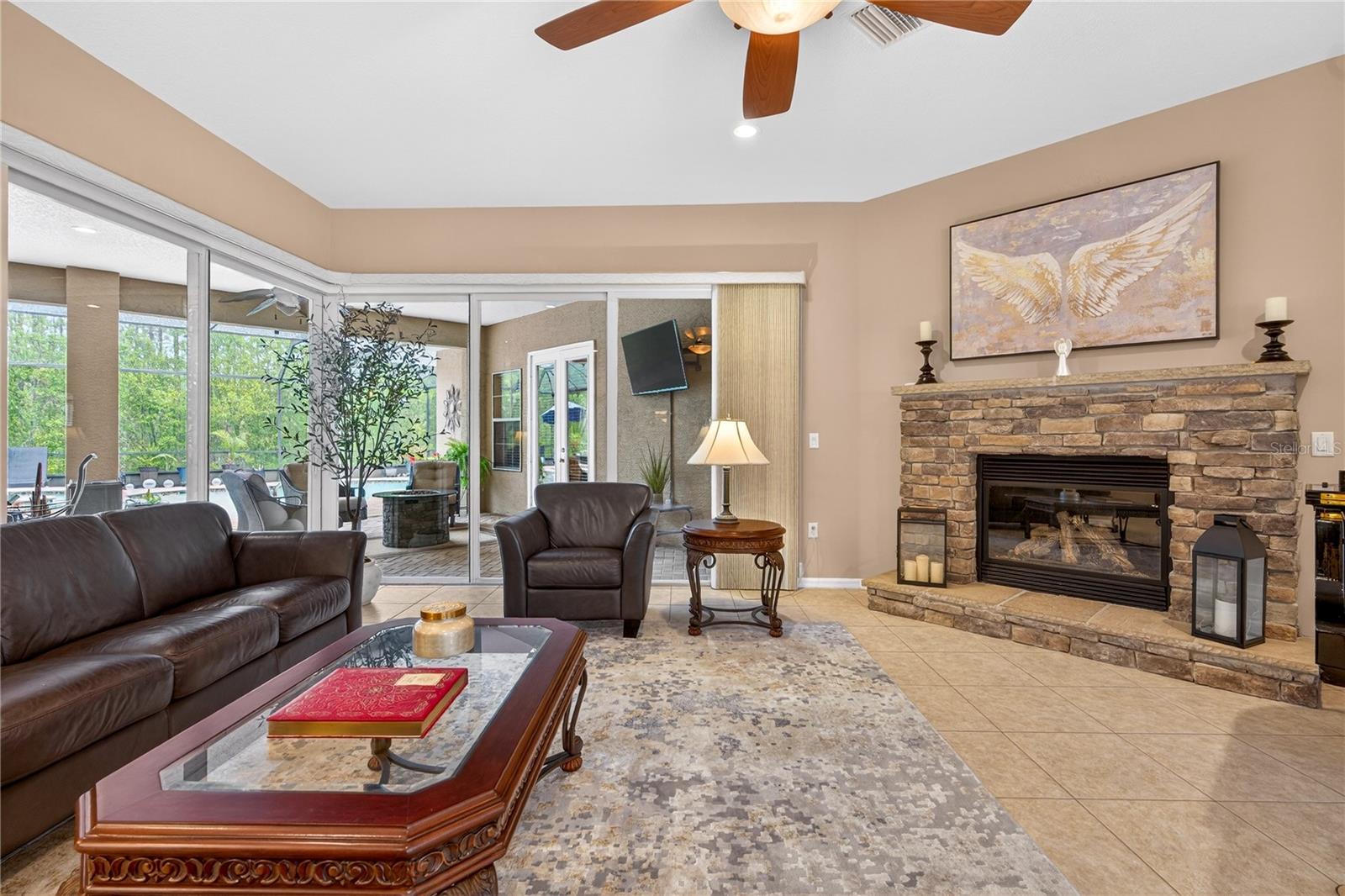 FAIRVIEW ESTATES - Residential