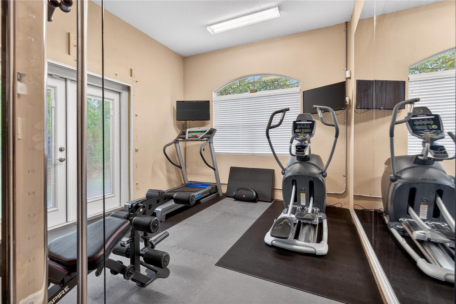 FAIRVIEW ESTATES - Residential