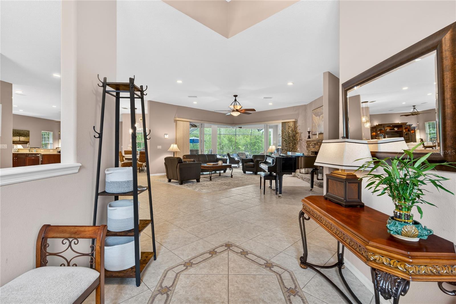 FAIRVIEW ESTATES - Residential