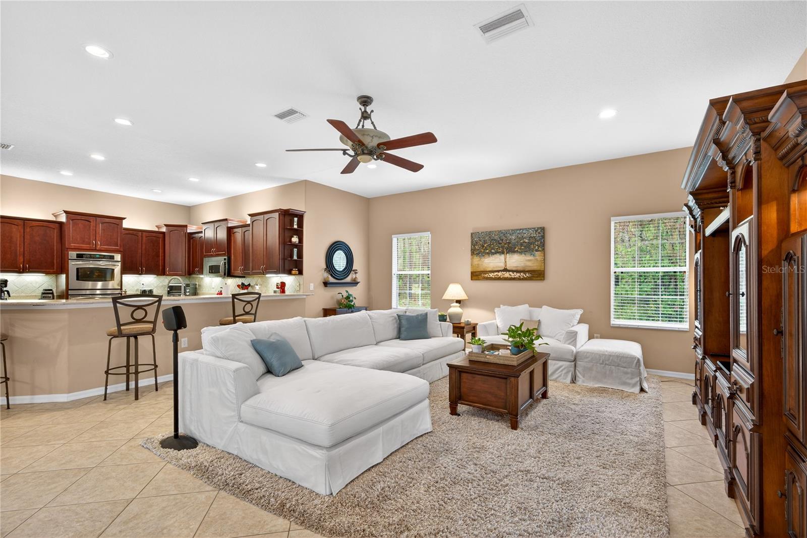 FAIRVIEW ESTATES - Residential