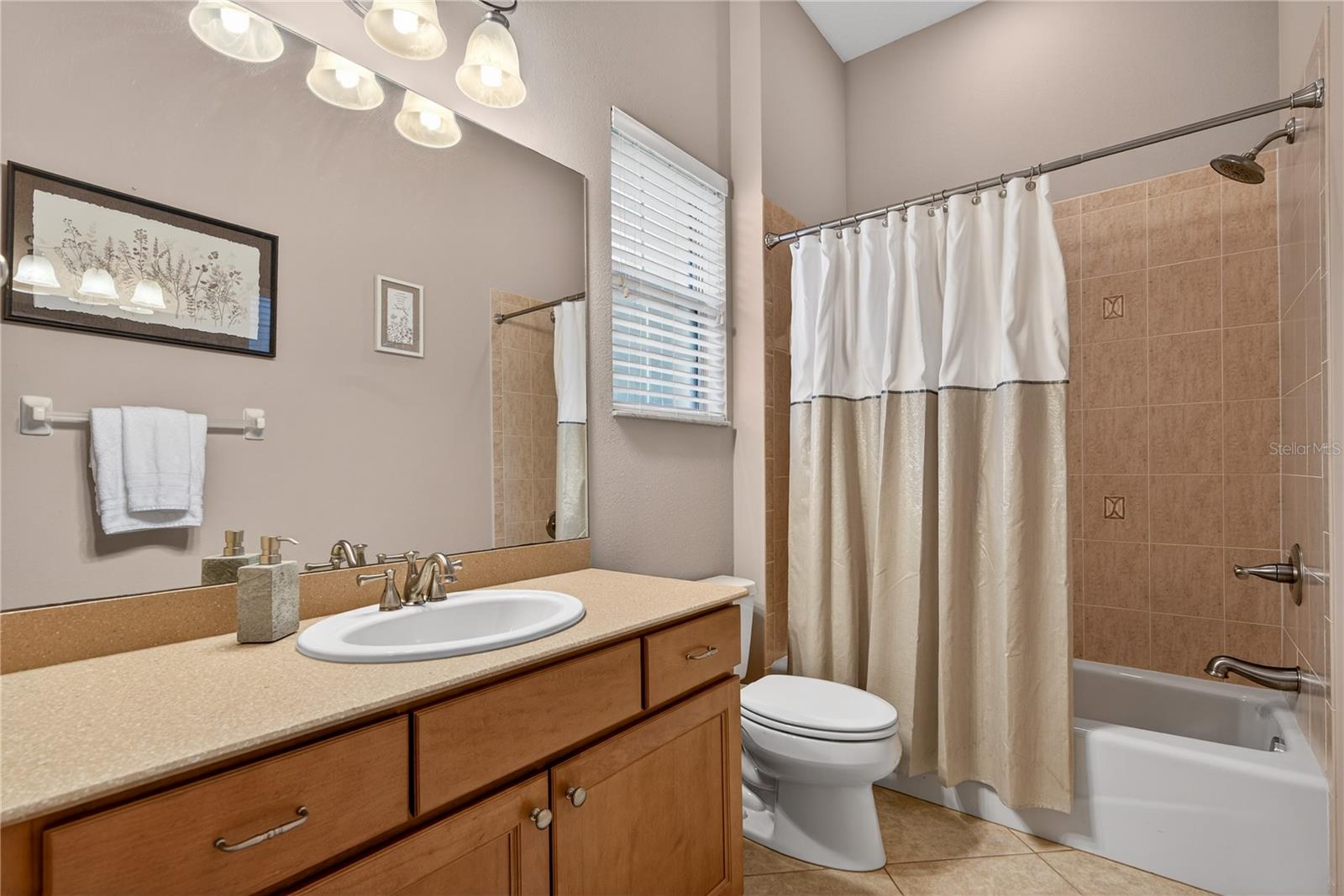 FAIRVIEW ESTATES - Residential