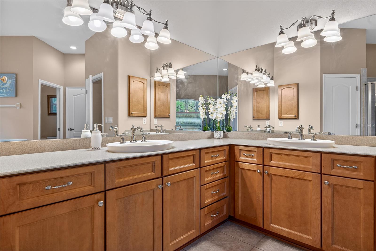 FAIRVIEW ESTATES - Residential