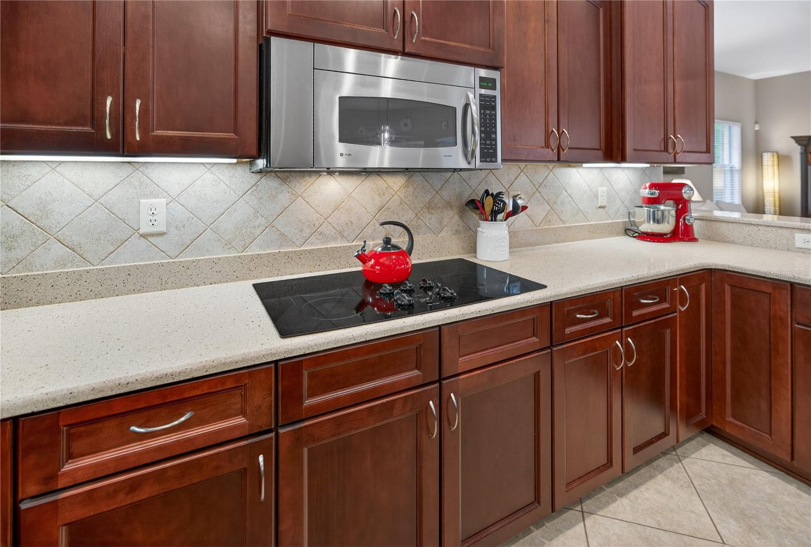 FAIRVIEW ESTATES - Residential