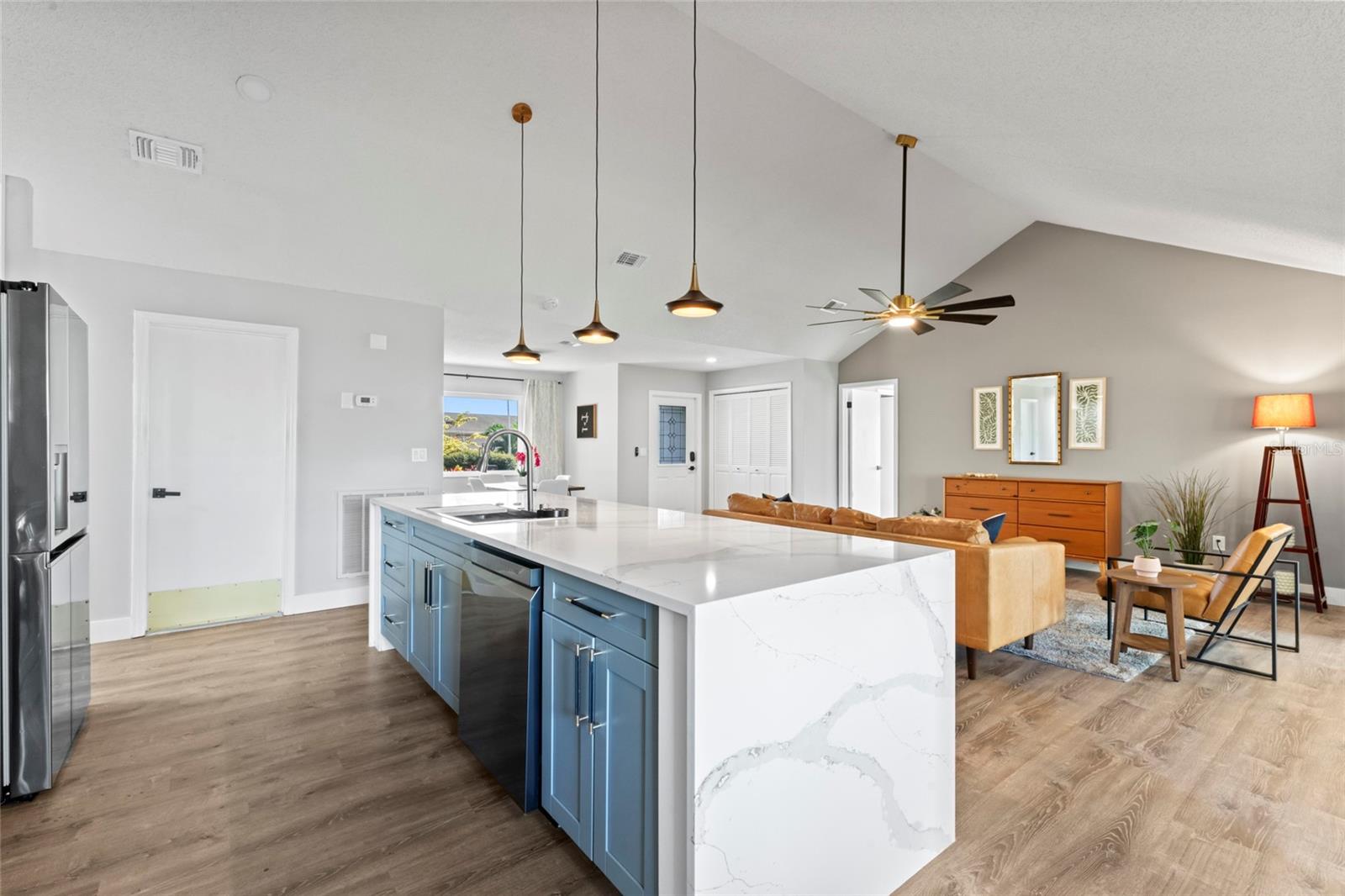 SUN CITY CENTER UNIT 44 B - Residential