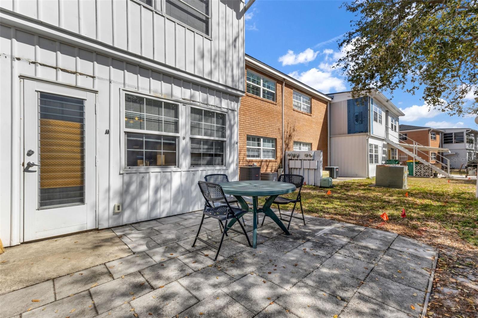 MARIA MANOR - Residential