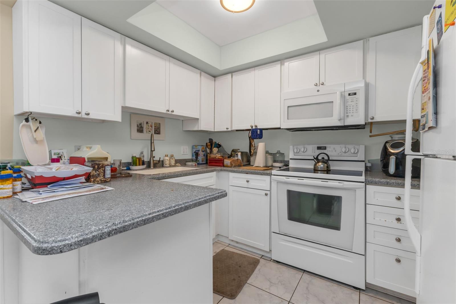 MARIA MANOR - Residential