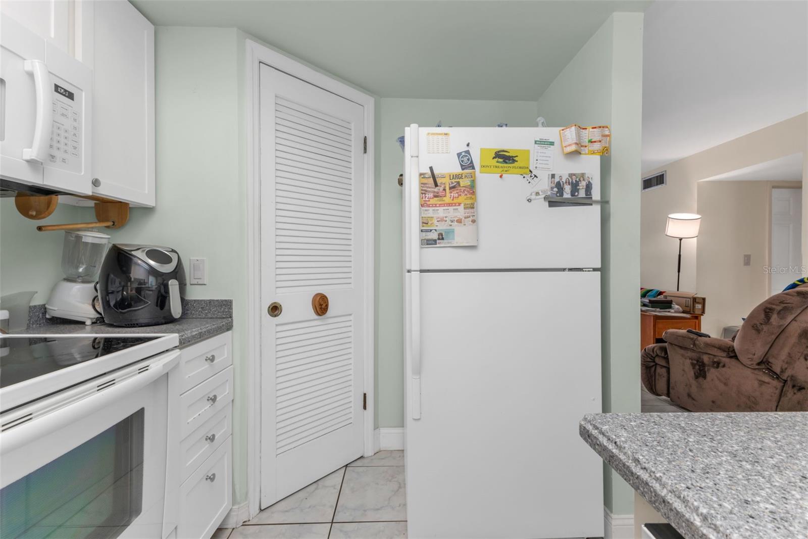 MARIA MANOR - Residential