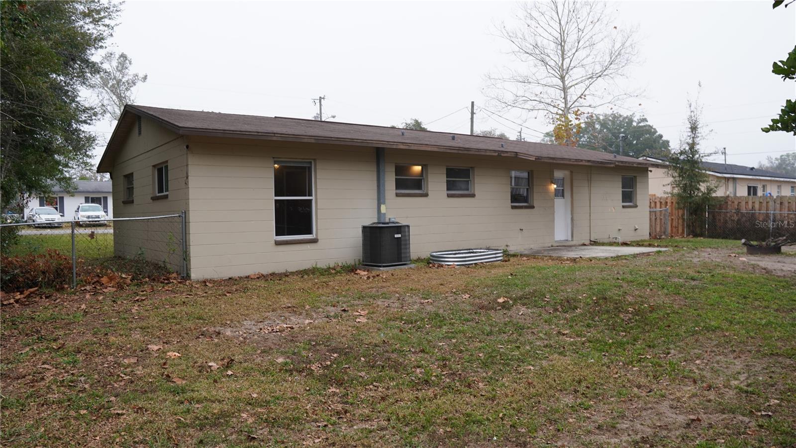 HILL N DALE - Residential