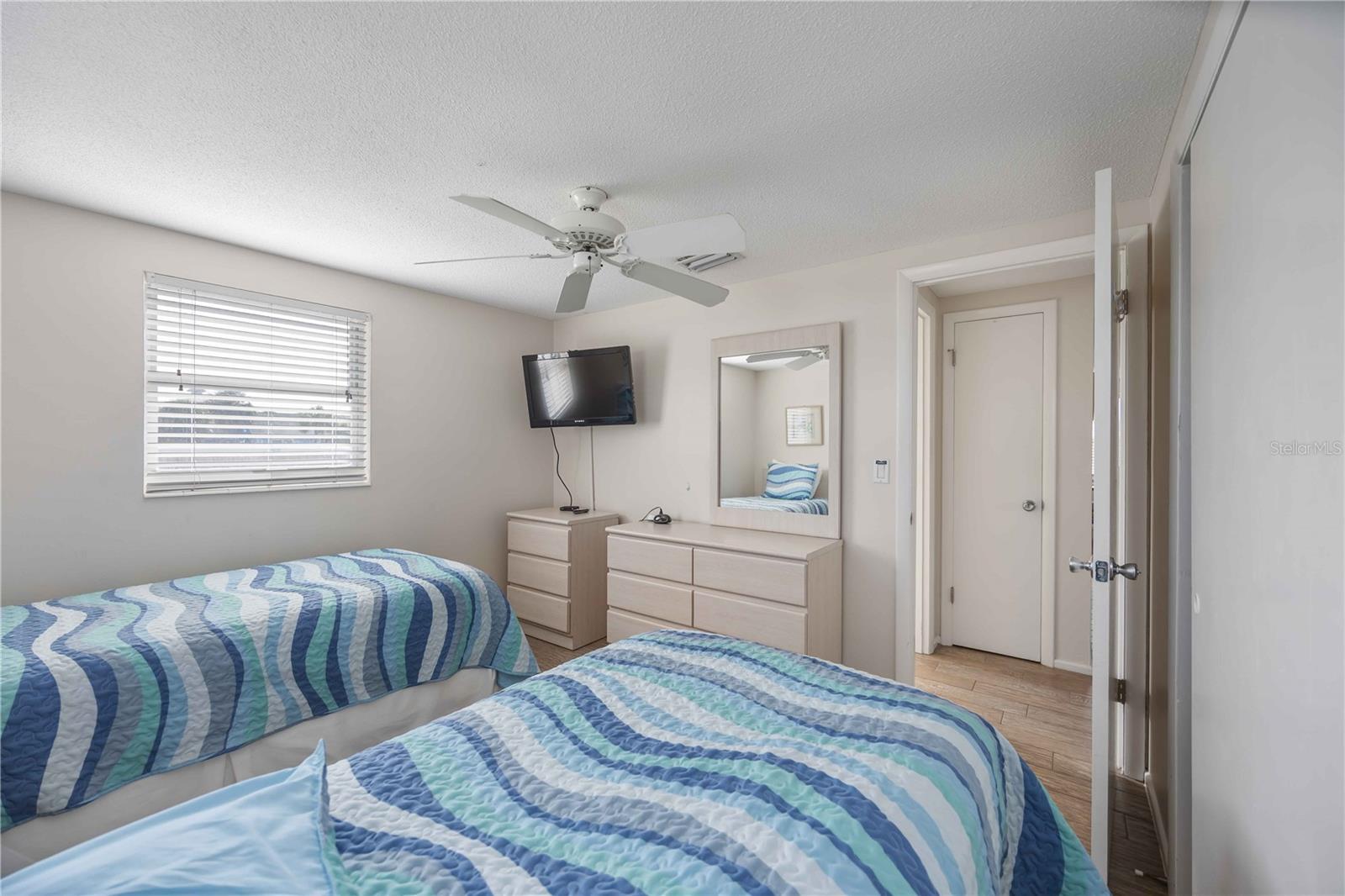 ISLAND HOUSE - Residential