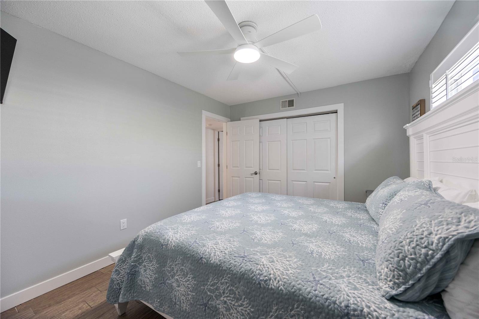 ISLAND HOUSE - Residential