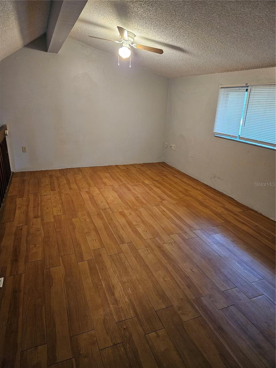BRADFORD ACRES A CONDO - Residential Lease