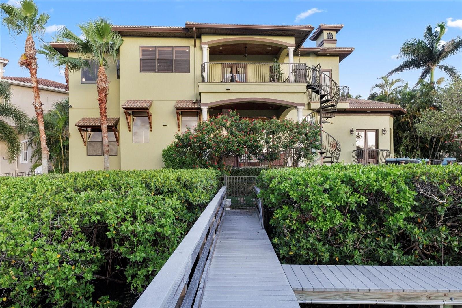 THE RESERVE OF OLD TAMPA BAY - Residential