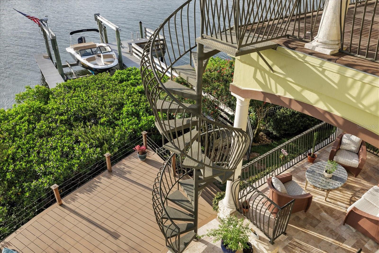 THE RESERVE OF OLD TAMPA BAY - Residential