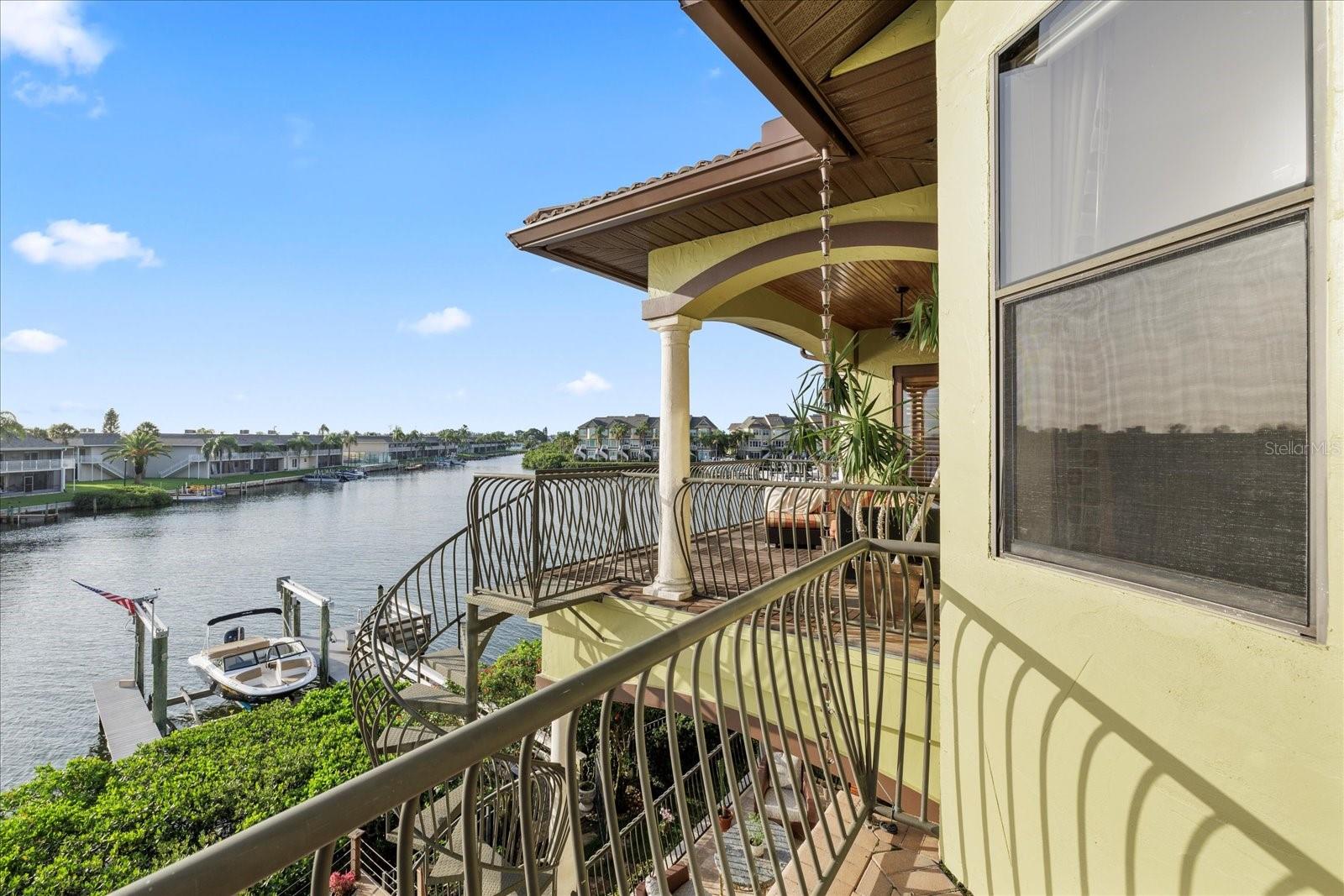 THE RESERVE OF OLD TAMPA BAY - Residential