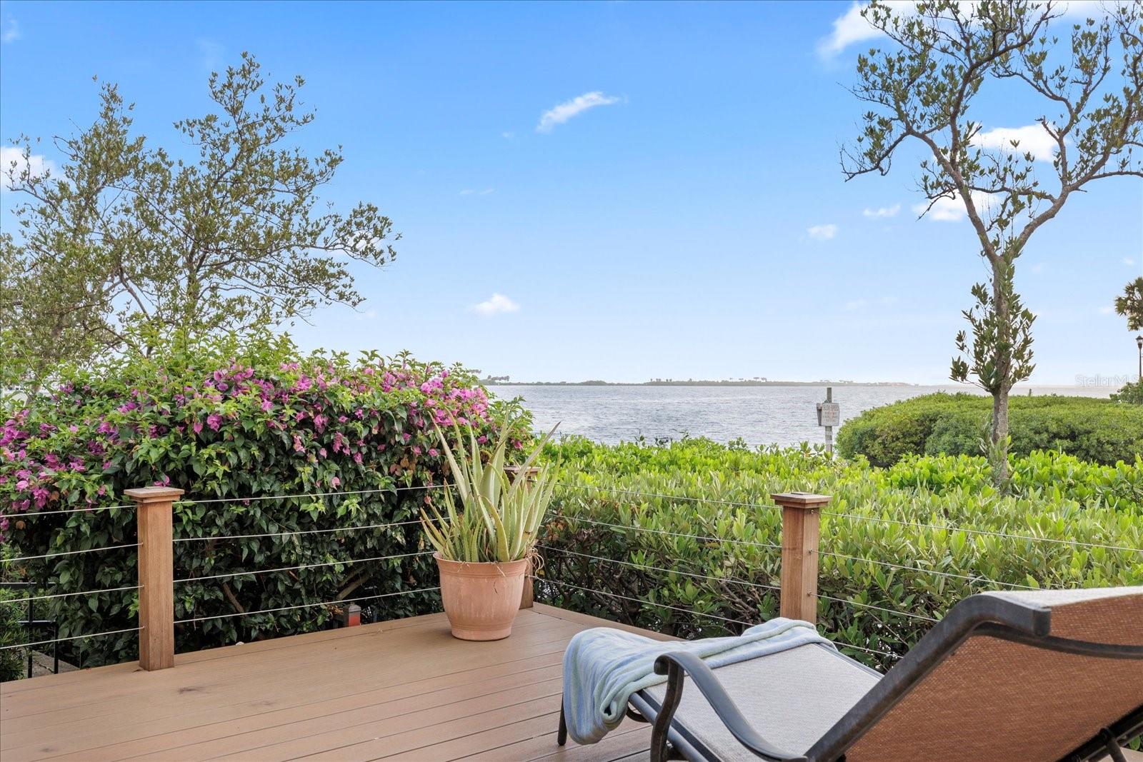 THE RESERVE OF OLD TAMPA BAY - Residential