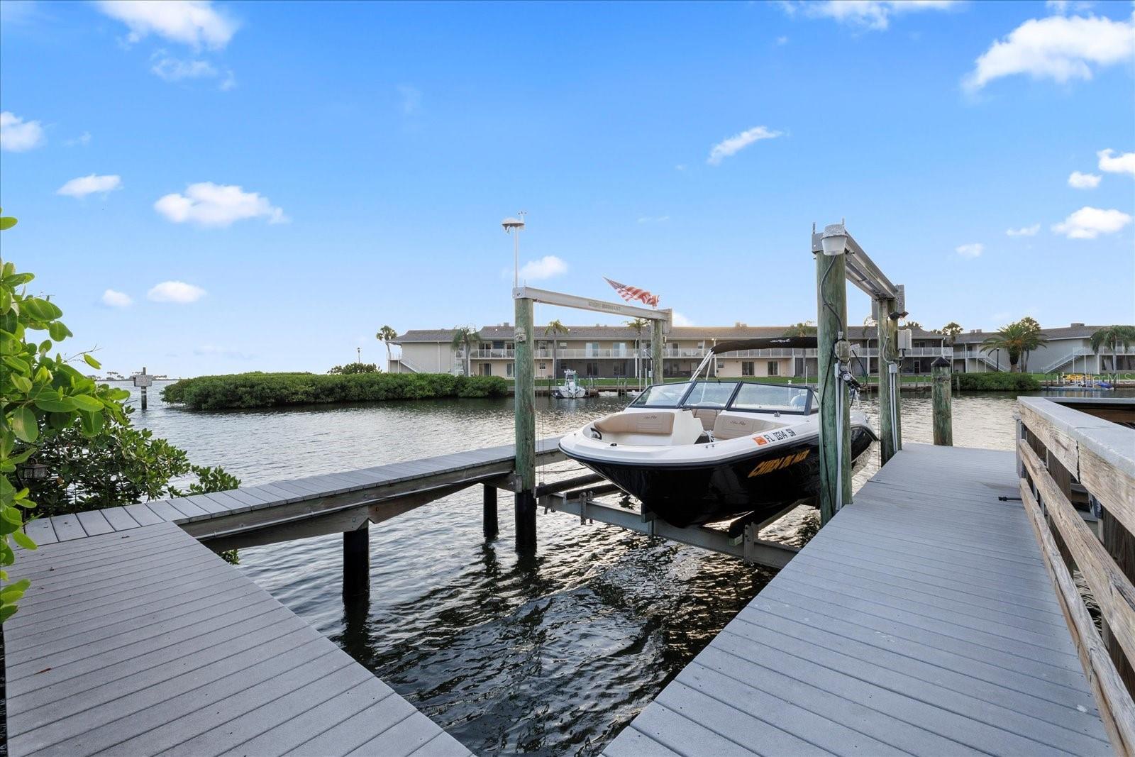 THE RESERVE OF OLD TAMPA BAY - Residential