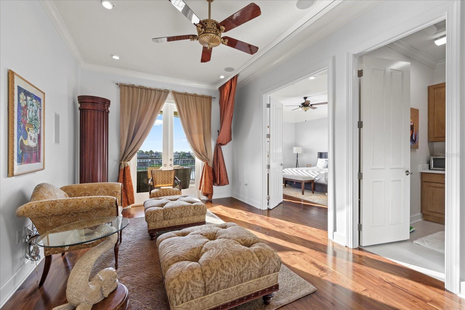 THE RESERVE OF OLD TAMPA BAY - Residential