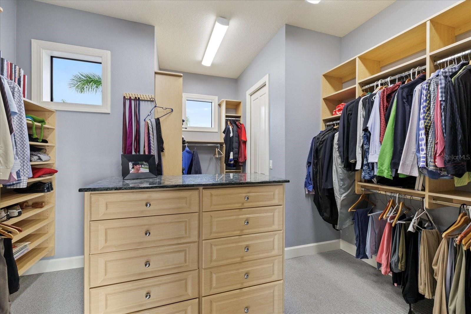 THE RESERVE OF OLD TAMPA BAY - Residential