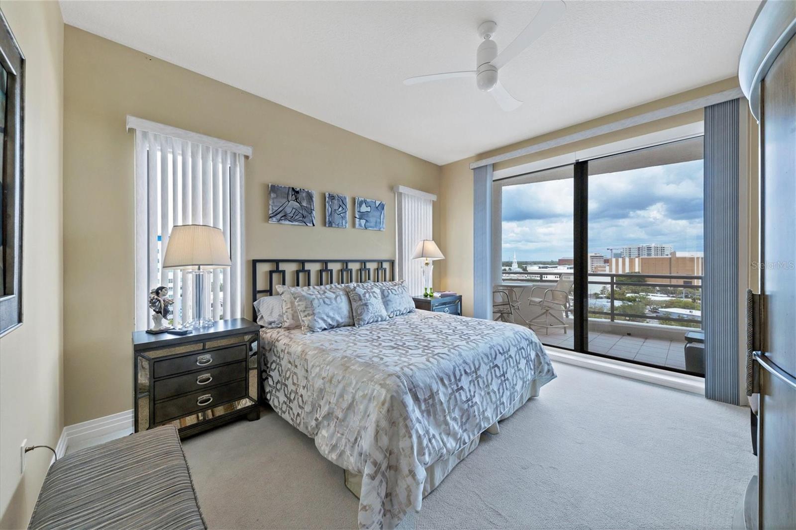 THE SAVOY ON PALM - Residential