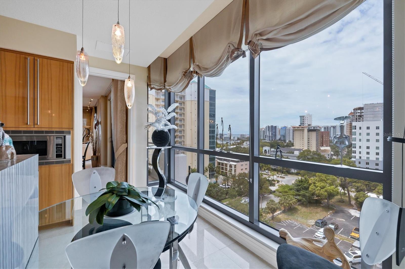 THE SAVOY ON PALM - Residential