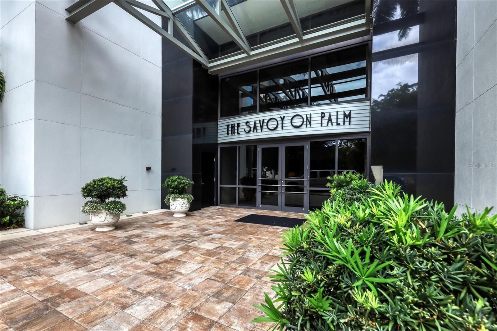 THE SAVOY ON PALM - Residential