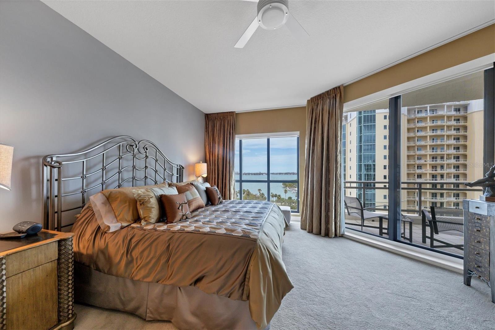 THE SAVOY ON PALM - Residential