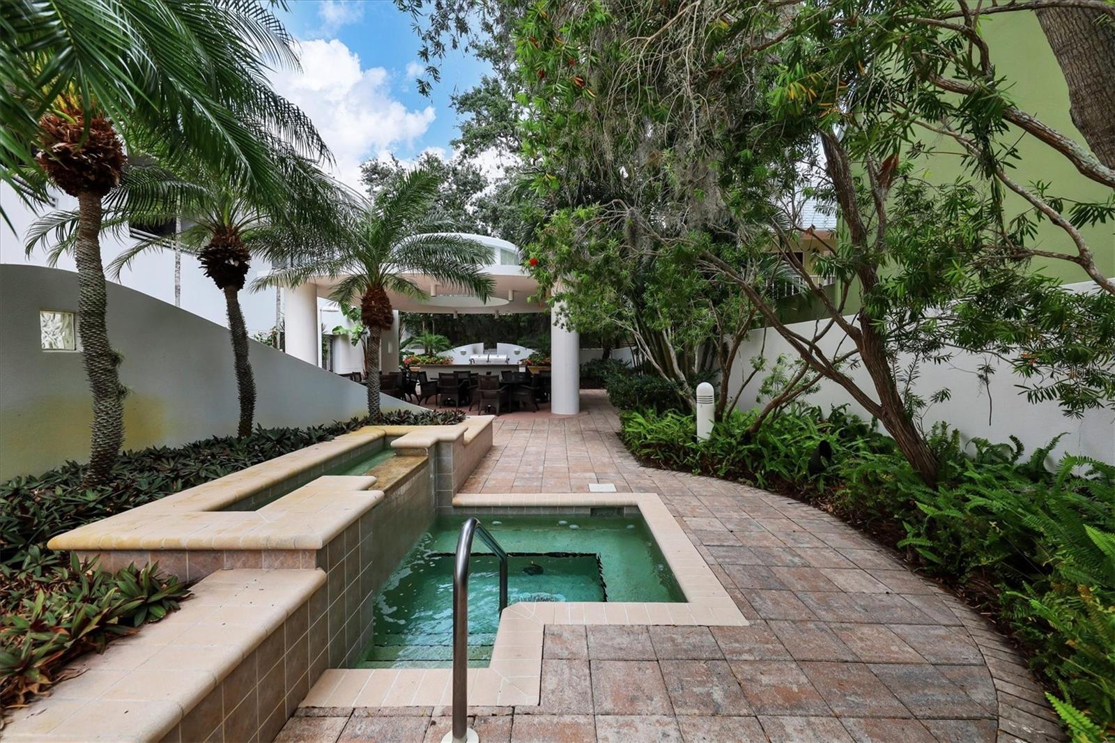 THE SAVOY ON PALM - Residential