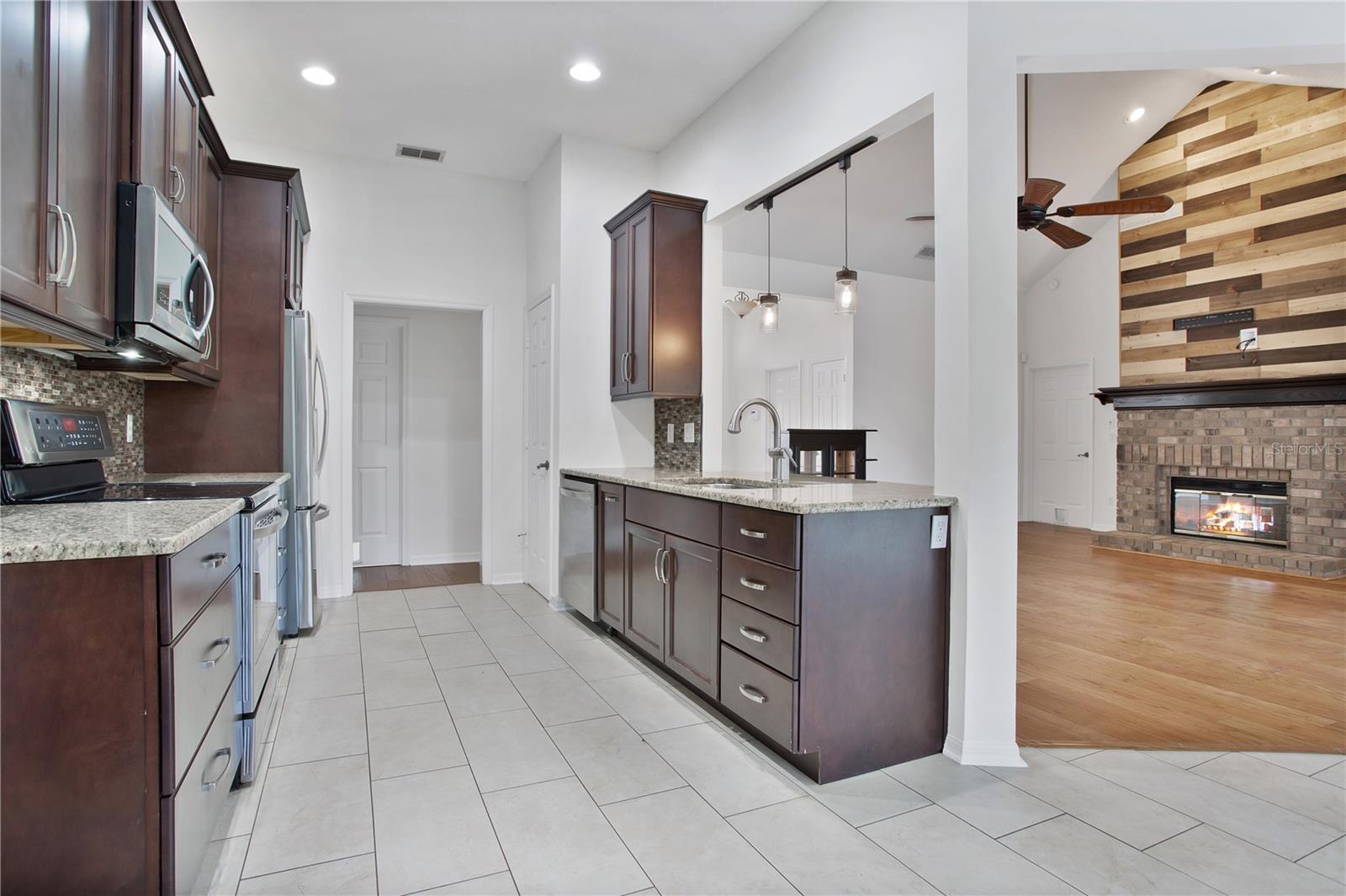 TWIN RIVERS SEC 5 - Residential