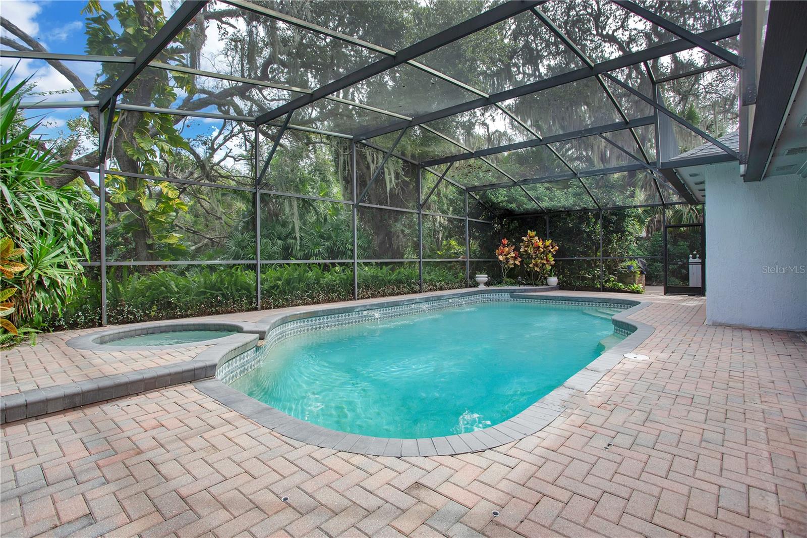 TWIN RIVERS SEC 5 - Residential