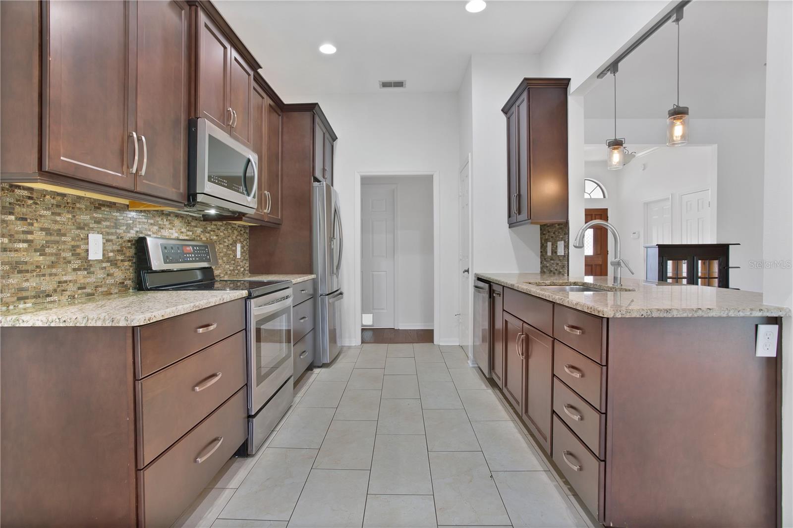 TWIN RIVERS SEC 5 - Residential