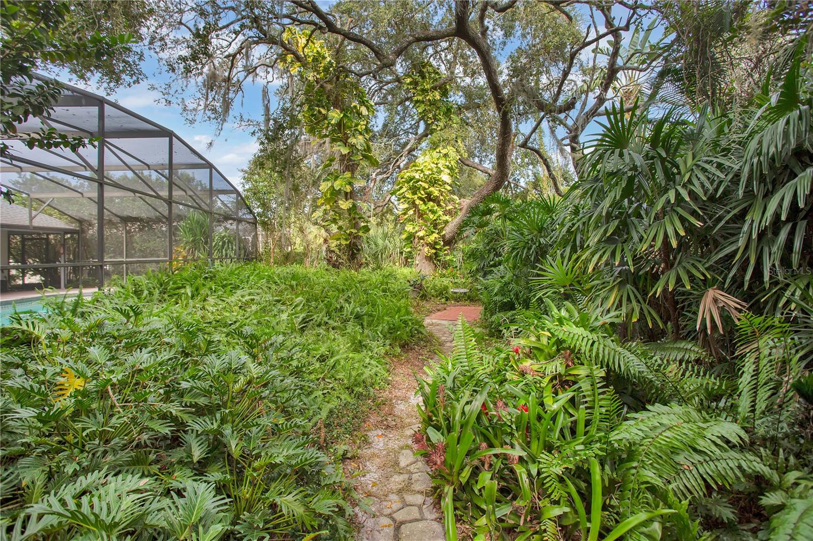 TWIN RIVERS SEC 5 - Residential