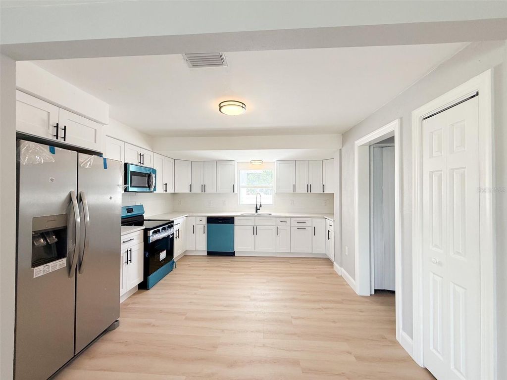 Photo of 13290 3rd Street E, Madeira Beach, FL 33708 (MLS # W7879606)
