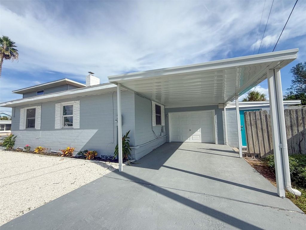 Photo of 13290 3rd Street E, Madeira Beach, FL 33708 (MLS # W7879606)