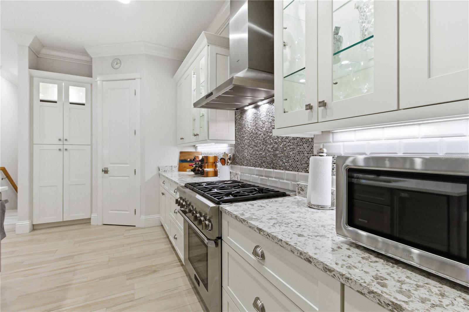 SIESTA REV OF - Residential