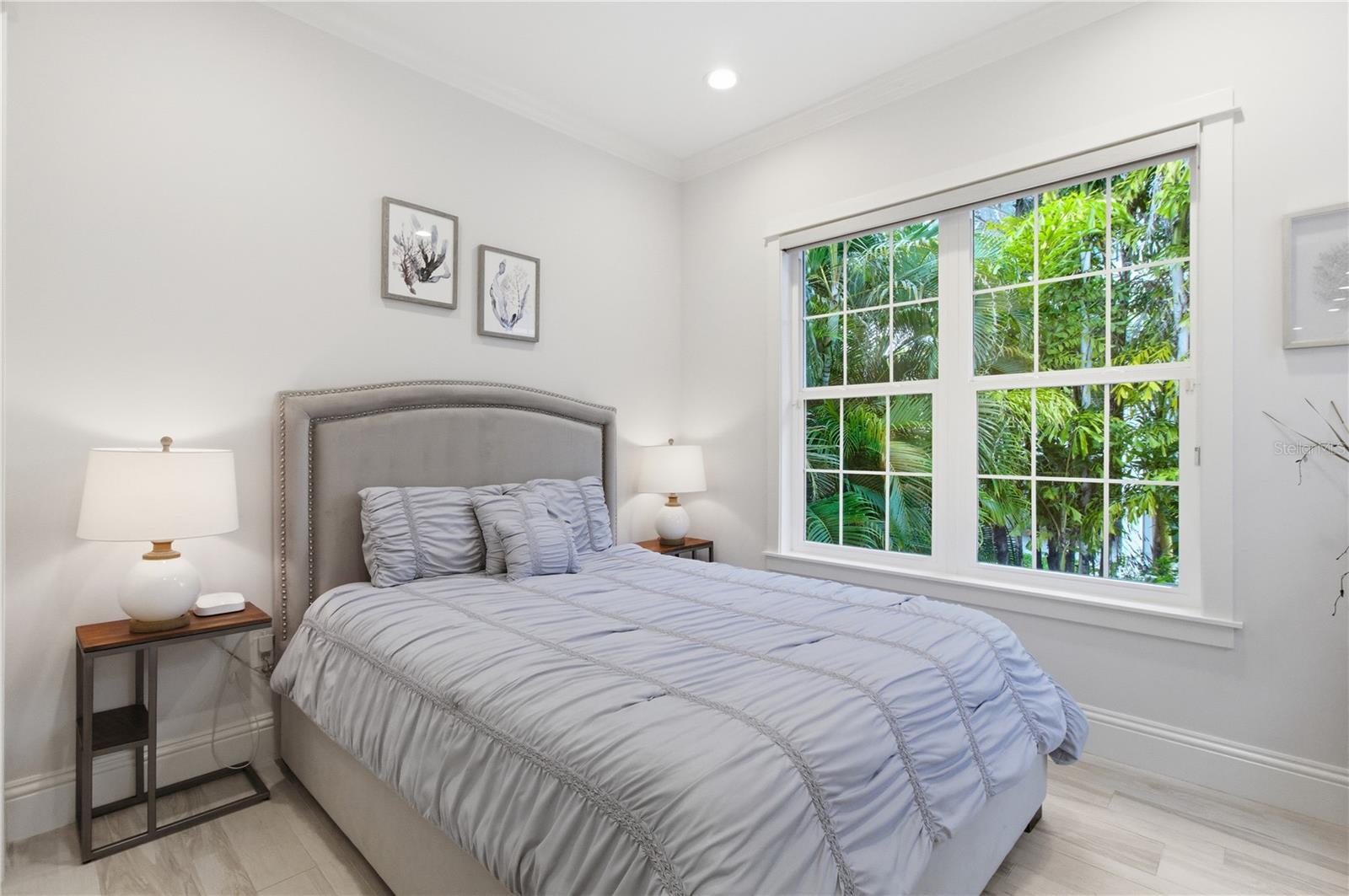 SIESTA REV OF - Residential