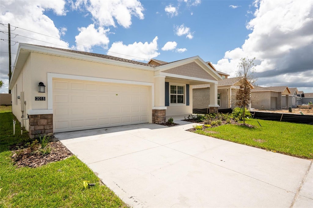 Photo of 2015 Punch Bowl Avenue, Davenport, FL 33837 (MLS # O6450007)