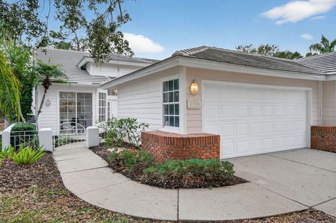 Photo of 7739 Whitebridge Glen, University Park, FL 34201 (MLS # A4675926)