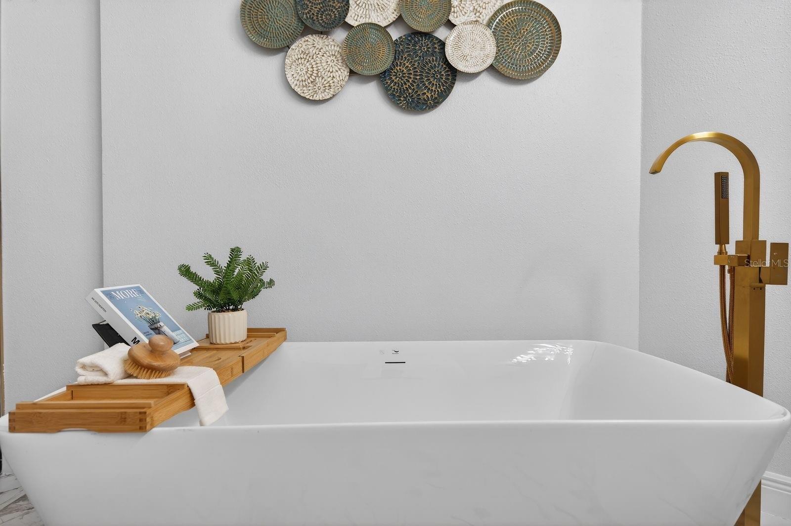 WHITEBRIDGE COURT UNIT II - Residential