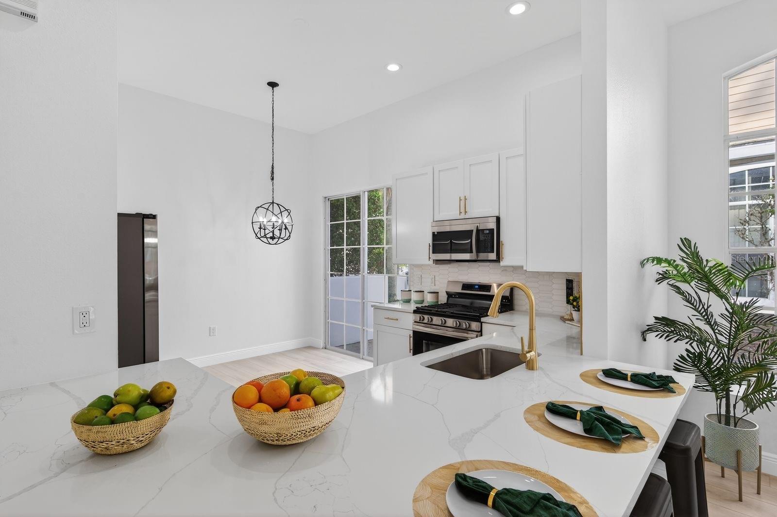 7739 WHITEBRIDGE GLEN