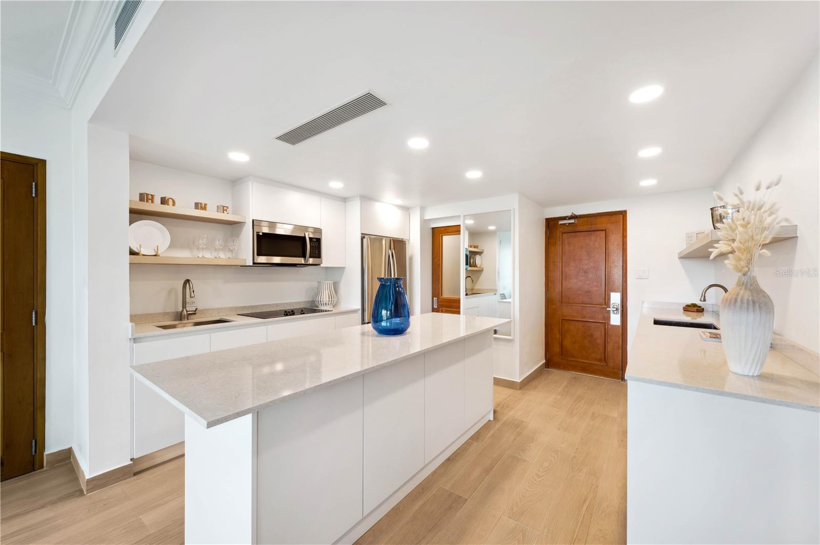 1 LOS ROSALES STREET 301, 302, 303