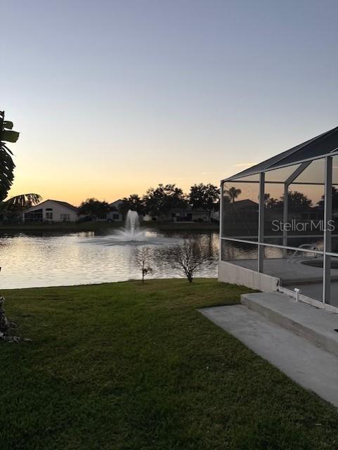 WATERS EDGE PH 08 - Residential