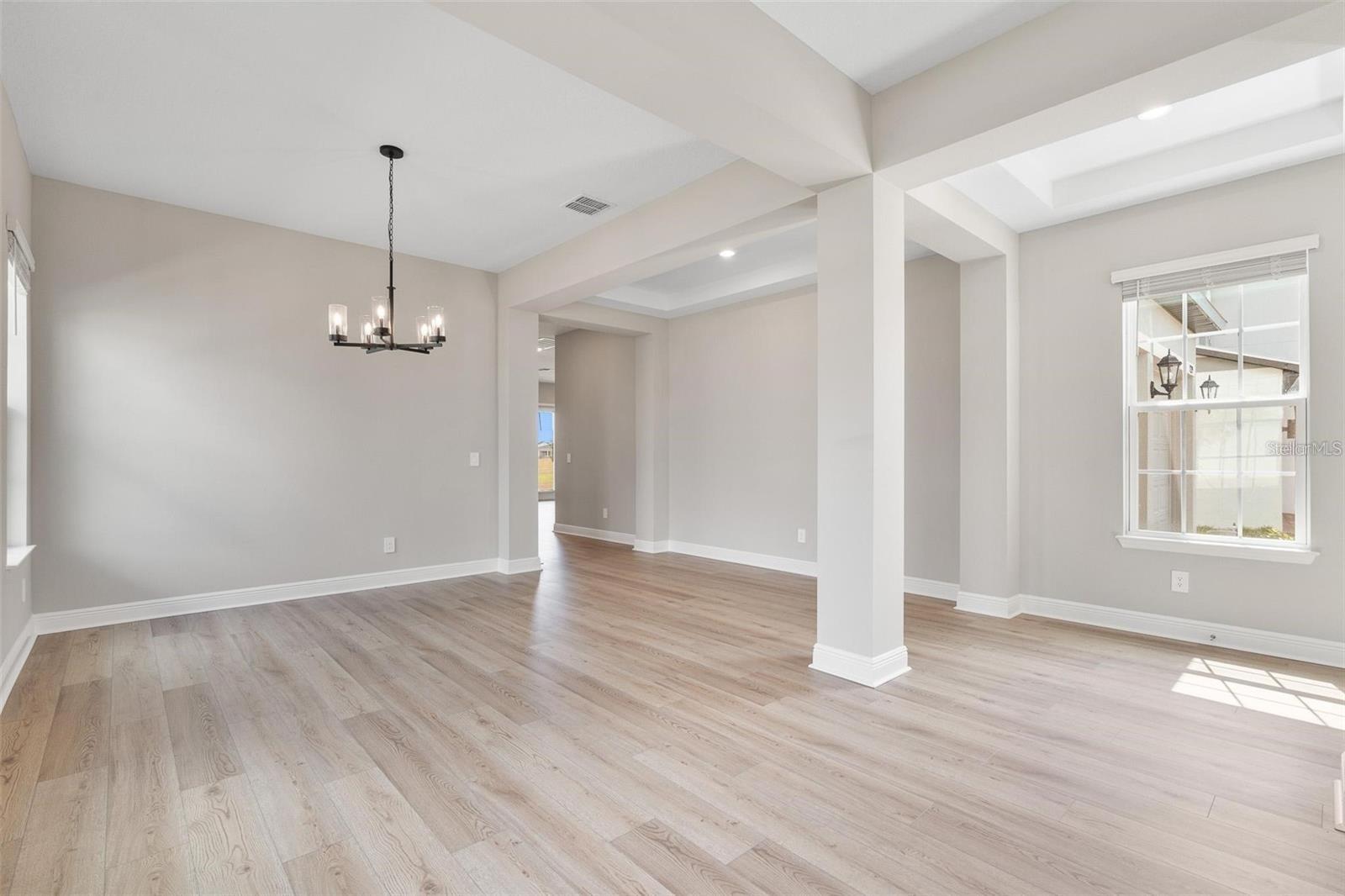 SILVERLEAF RESERVE/HAMLIN PH 2 - Residential Lease