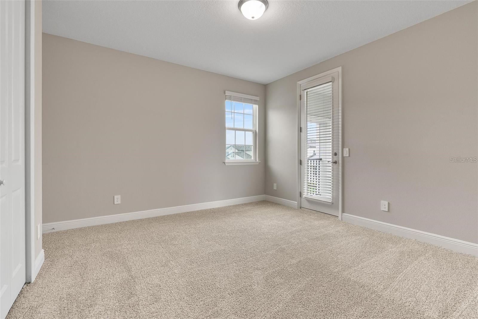 SILVERLEAF RESERVE/HAMLIN PH 2 - Residential Lease