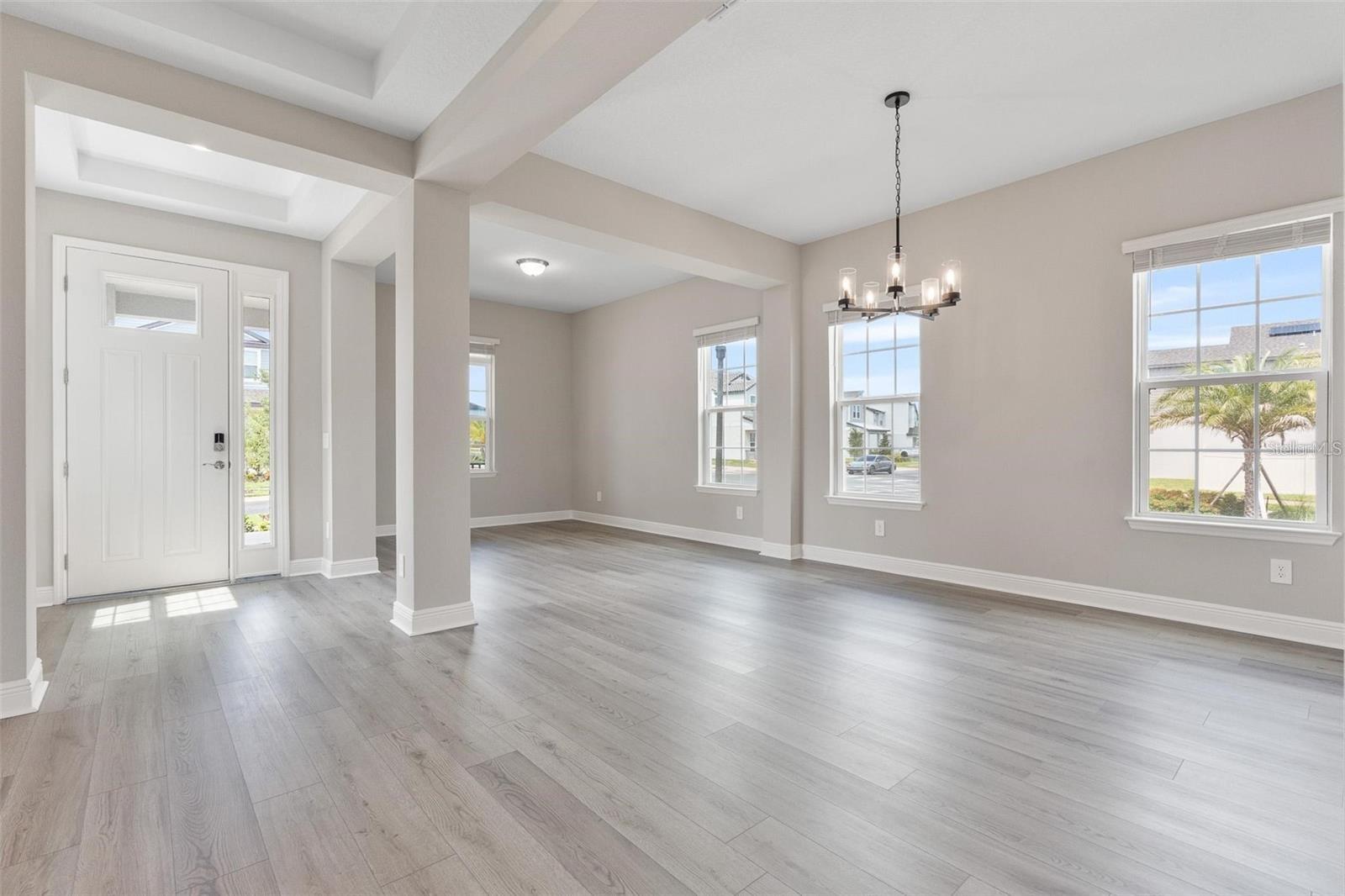 SILVERLEAF RESERVE/HAMLIN PH 2 - Residential Lease