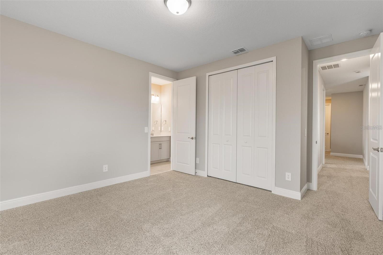 SILVERLEAF RESERVE/HAMLIN PH 2 - Residential Lease