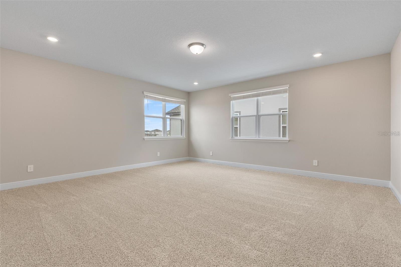 SILVERLEAF RESERVE/HAMLIN PH 2 - Residential Lease