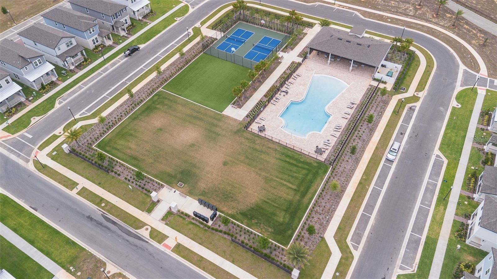 SILVERLEAF RESERVE/HAMLIN PH 2 - Residential Lease