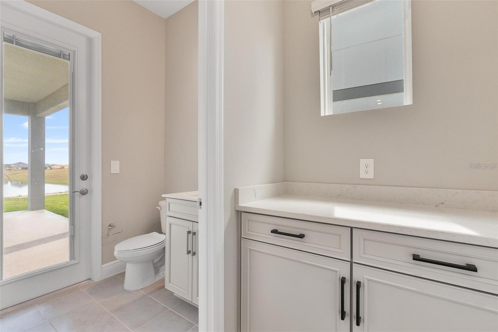 SILVERLEAF RESERVE/HAMLIN PH 2 - Residential Lease